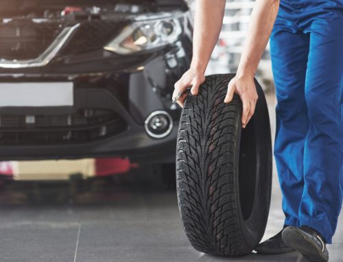 Pneus Tout-Terrain vs. Pneus Routiers : Quel Est le Meilleur Choix ?